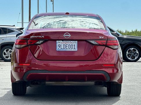 Certified 2024 Nissan Sentra SV FWD image 5