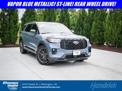 Used 2025 Ford Explorer ST-Line w/ Premium Package