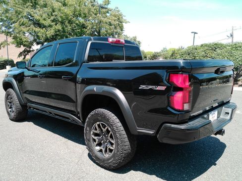 Certified 2023 Chevrolet Colorado ZR2 w/ ZR2 Convenience Package III AWD/4WD image 5