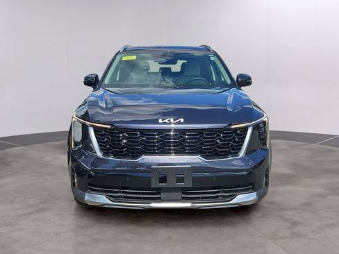 Certified 2025 Kia Sorento S AWD/4WD image 2