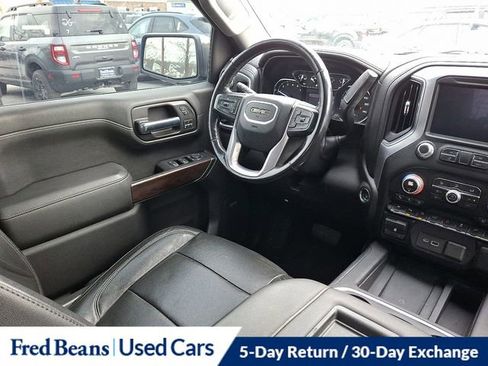 Used 2019 GMC Sierra 1500 SLT w/ SLT Premium Plus Package image 16