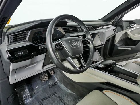 Used 2023 Audi e-tron Chronos w/ Chronos Package AWD/4WD image 5