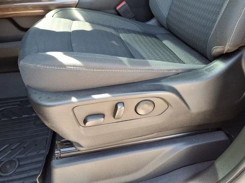 Used 2023 Chevrolet Silverado 1500 RST image 17