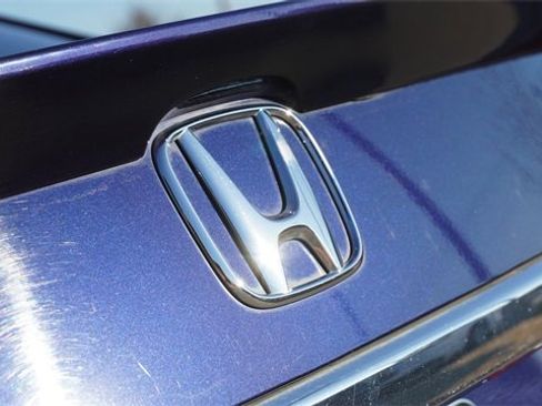 Used 2017 Honda Accord Sport Special Edition image 12