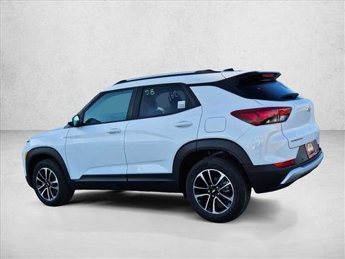 New 2026 Chevrolet TrailBlazer LT w/ Convenience Package FWD image 9