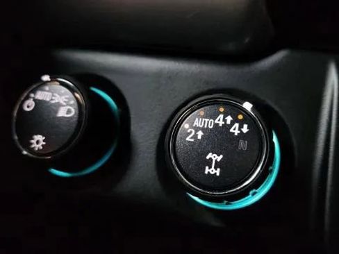 Used 2019 Chevrolet Tahoe LS w/ Max Trailering Package image 40