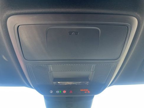 New 2026 Buick Enclave Preferred w/ Power Package image 31