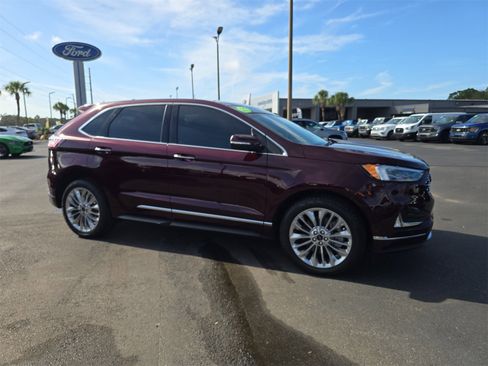 Certified 2022 Ford Edge Titanium w/ Equipment Group 301A image 2