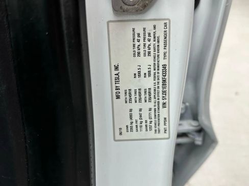 Used 2019 Tesla Model 3 Long Range image 43