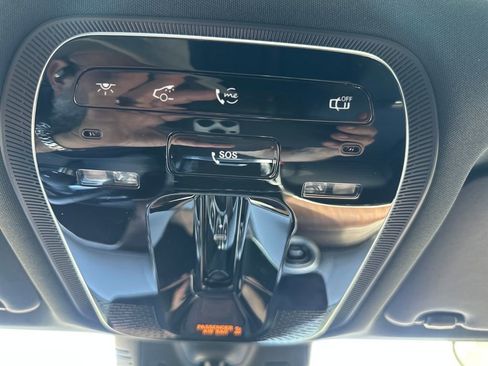 Certified 2025 Mercedes-Benz GLC 300 4MATIC image 23