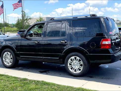 Used 2014 Ford Expedition Limited w/ Equipment Group 301A AWD/4WD image 2