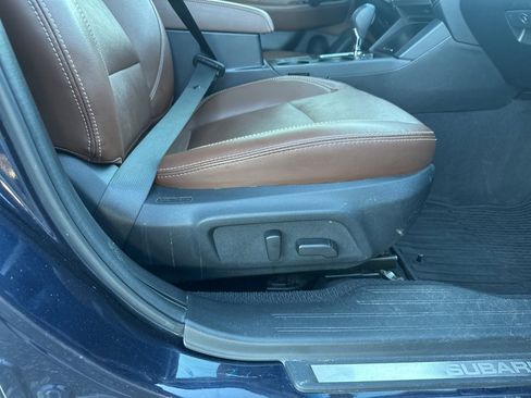 Used 2018 Subaru Outback 3.6R Touring w/ Popular Package #3 image 30