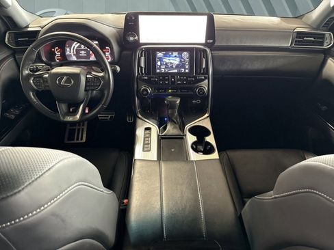 Used 2023 Lexus LX 600 F Sport image 13