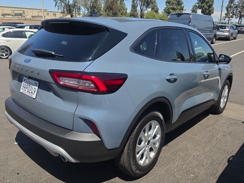 Used 2025 Ford Escape Active FWD image 5