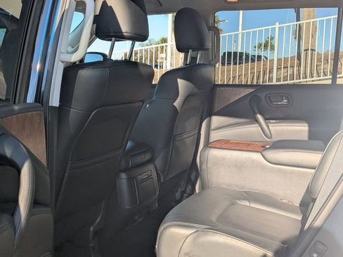 Used 2023 Nissan Armada SL w/ Captain's Chairs Package image 12
