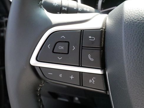 Certified 2026 Toyota Highlander XLE AWD/4WD image 26
