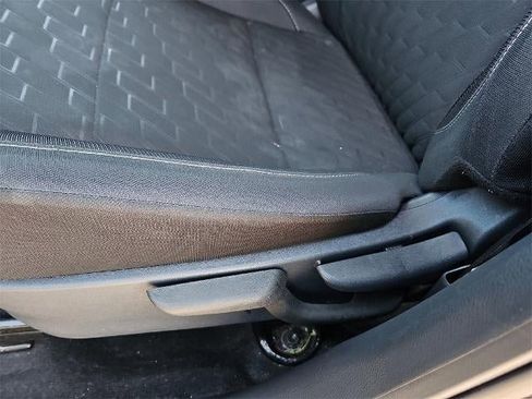 Used 2024 Nissan Kicks SV image 23