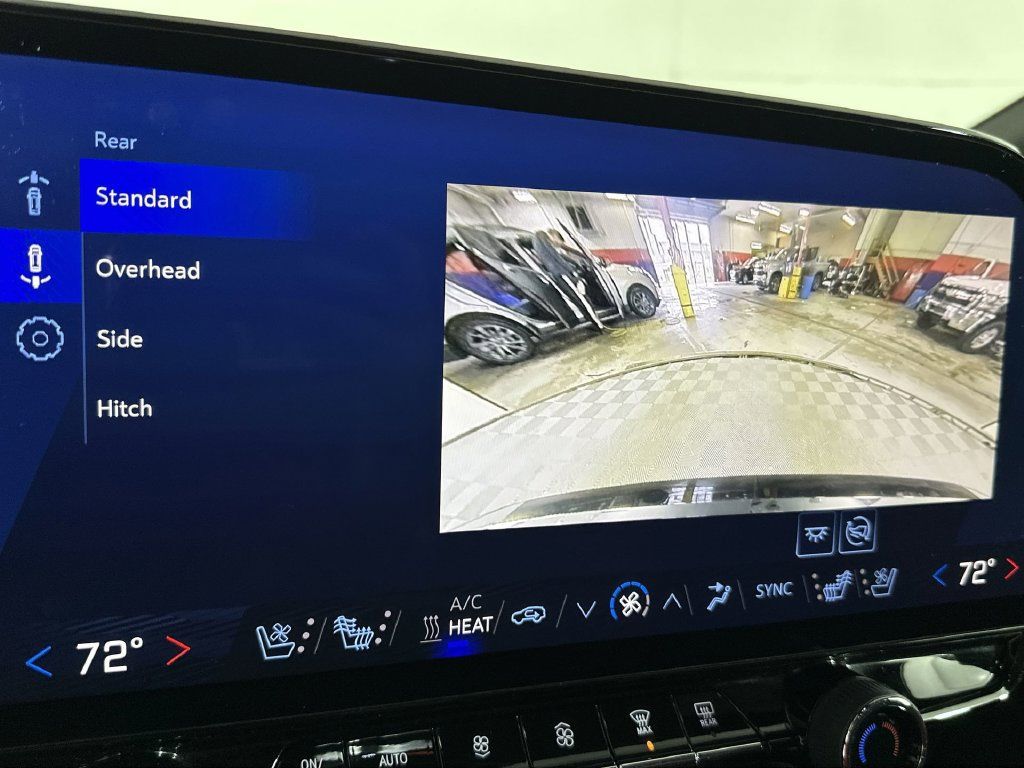 Used 2024 Chevrolet Blazer EV RS AWD/4WD image 17