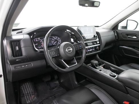 Used 2023 Nissan Pathfinder SL w/ SL Premium Package AWD/4WD image 27