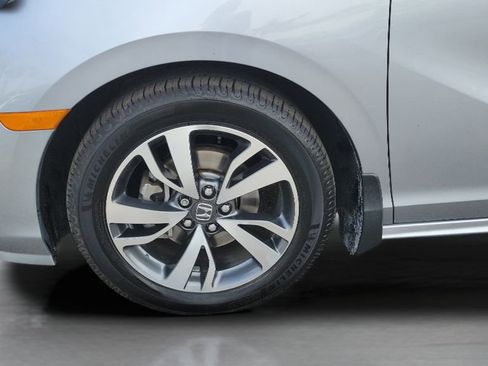 Used 2023 Honda Odyssey Touring image 10