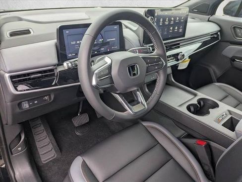 New 2026 Honda Prologue Touring image 3