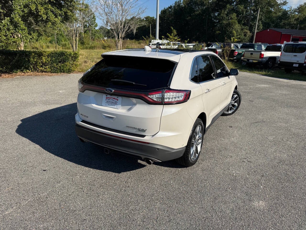 Used 2016 Ford Edge Titanium w/ Equipment Group 302A FWD image 6