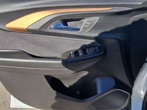 Certified 2023 Chevrolet TrailBlazer ACTIV w/ Convenience Package image 23