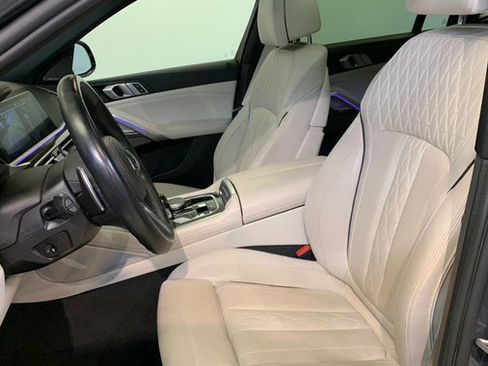 Used 2023 BMW X6 M50i w/ Shadowloine Package image 18