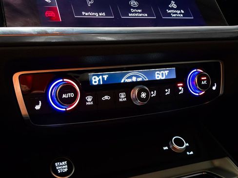 Used 2021 Audi Q3 2.0T Premium w/ Convenience Package image 31