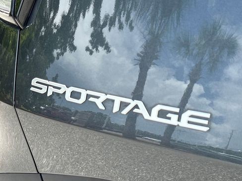 Used 2023 Kia Sportage LX AWD/4WD image 25