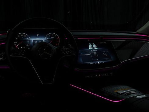 New 2026 Mercedes-Benz E 450 4MATIC Sedan image 19