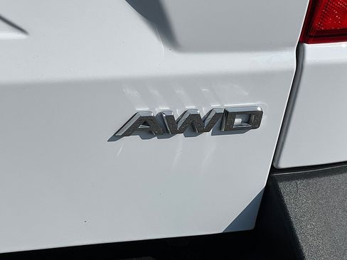 Used 2024 Ford Maverick Lariat image 25