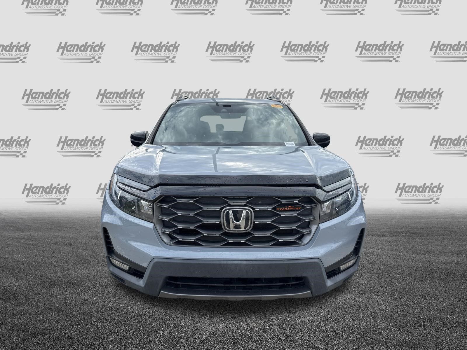 Used 2023 Honda Passport TrailSport image 3