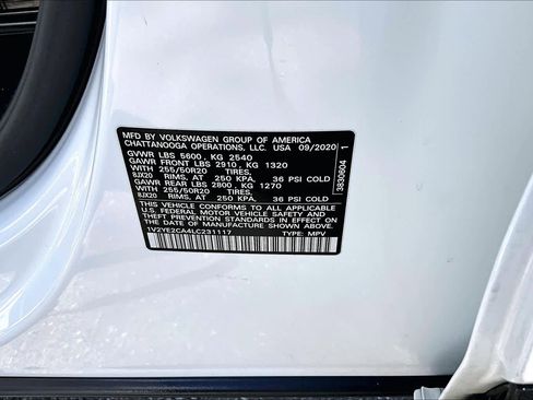 Used 2020 Volkswagen Atlas Cross Sport SE w/ Towing Package image 35