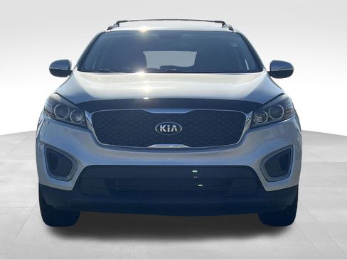 Used 2016 Kia Sorento LX w/ LX Convenience Package image 30