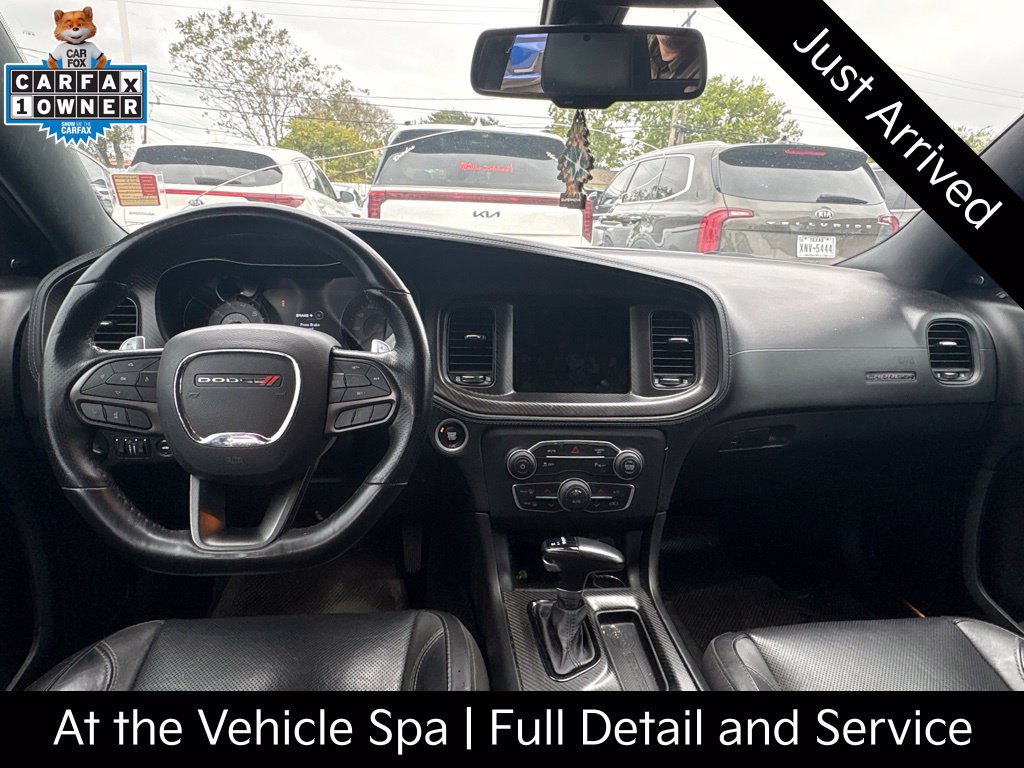 Used 2023 Dodge Charger SXT w/ Plus Group RWD image 5