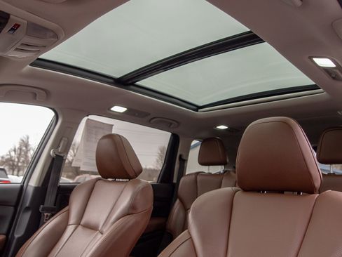 Used 2023 Subaru Ascent Touring image 23