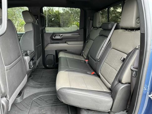 Used 2024 Chevrolet Silverado 1500 ZR2 w/ Technology Package image 18