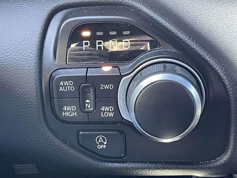 Used 2021 RAM 1500 Big Horn image 26