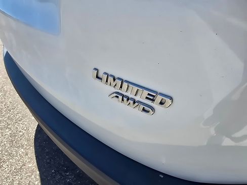 Used 2014 Toyota RAV4 Limited AWD/4WD image 11