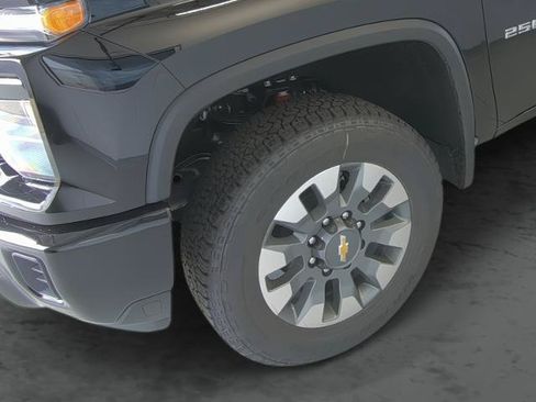 New 2026 Chevrolet Silverado 2500 Custom w/ Custom Value Package AWD/4WD image 7
