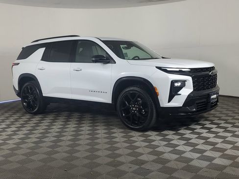New 2026 Chevrolet Traverse RS w/ LPO, Floor Liner Package FWD image 2