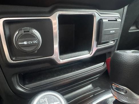 Used 2021 Jeep Wrangler Unlimited Sport AWD/4WD image 37