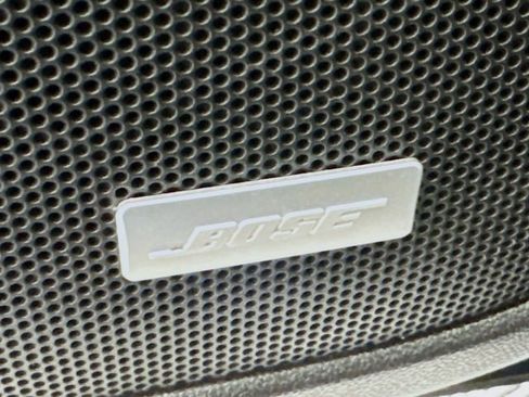 Certified 2023 GMC Acadia SLT w/ Elevation Edition image 19