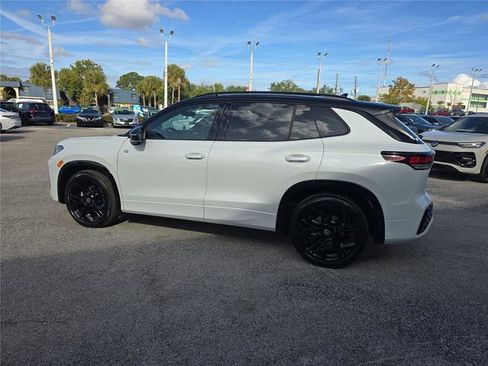 New 2026 Volkswagen Tiguan SE R-Line image 5