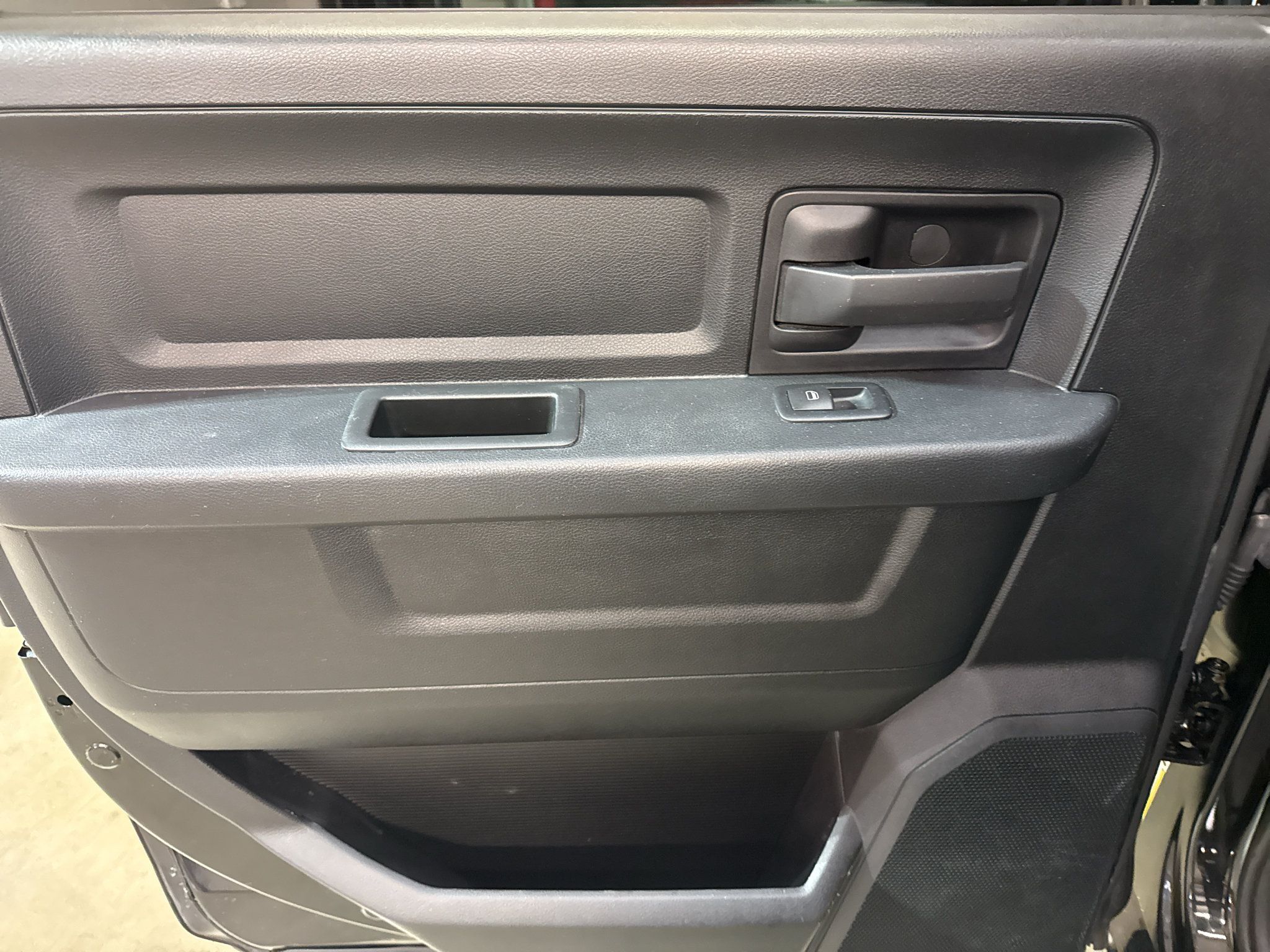 Used 2016 RAM 1500 Tradesman w/ Popular Equipment Group AWD/4WD image 23