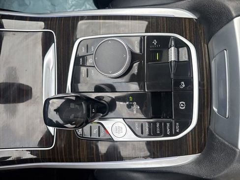 Used 2020 BMW X7 xDrive40i w/ Cold Weather Package image 42