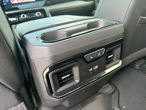 Used 2023 GMC Sierra 1500 AT4 AWD/4WD image 7
