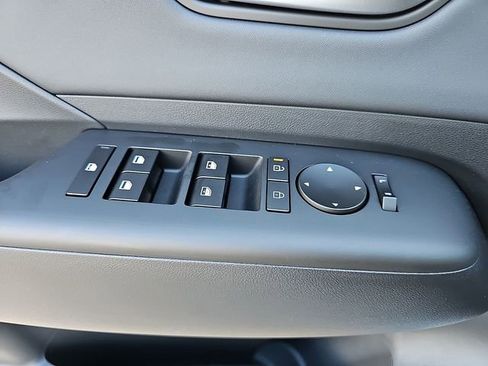 New 2026 Hyundai Kona SEL Premium FWD image 32