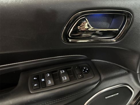 Used 2020 Dodge Durango R/T w/ Technology Group image 22